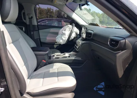 2021 Ford Explorer Xlt z USA, uszkodzony, nr VIN 1FMSK8DH2MGA79004